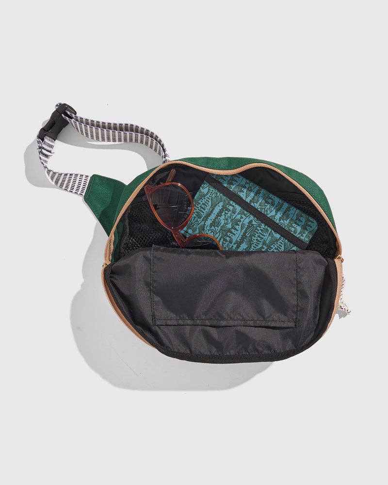 (R)evolution™ 3L Utility Fanny Pack: Black Multi